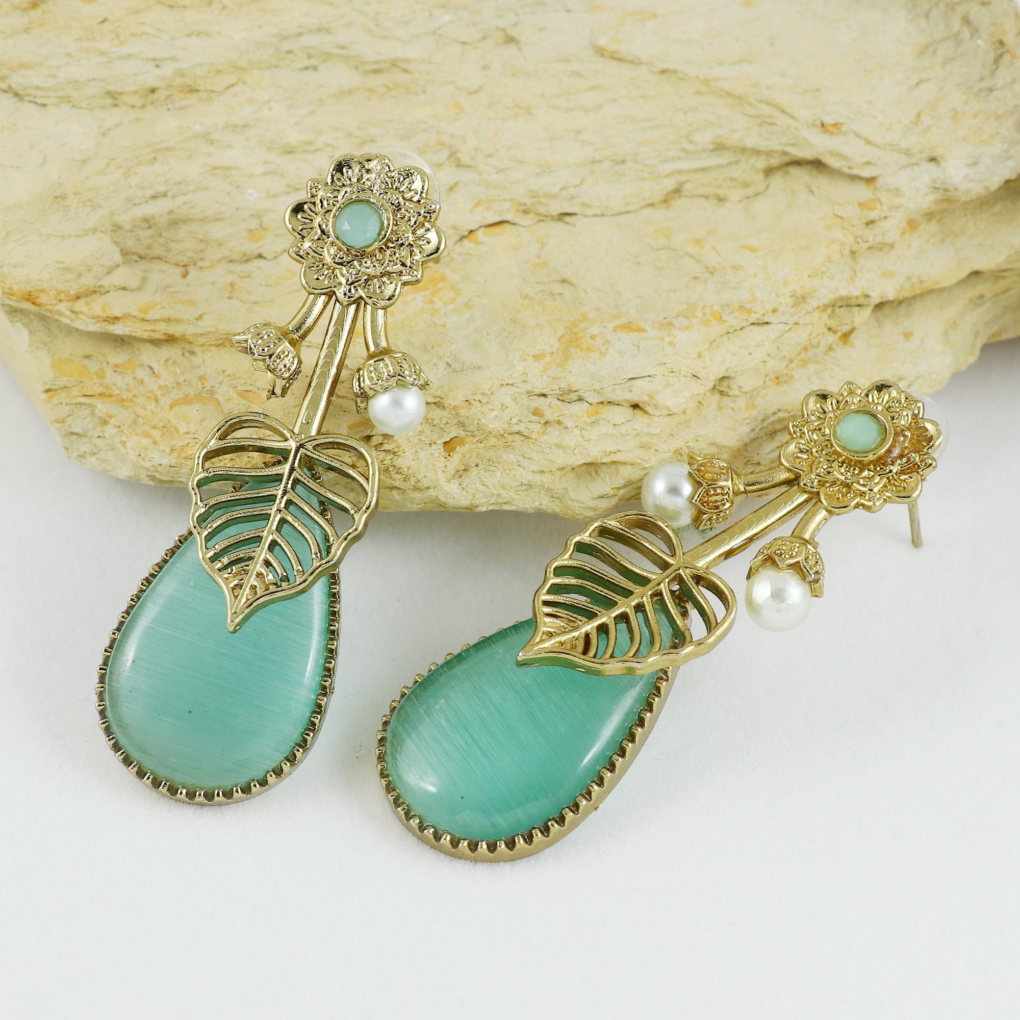 Eternal Bling Pearl leaf Hanging Earring