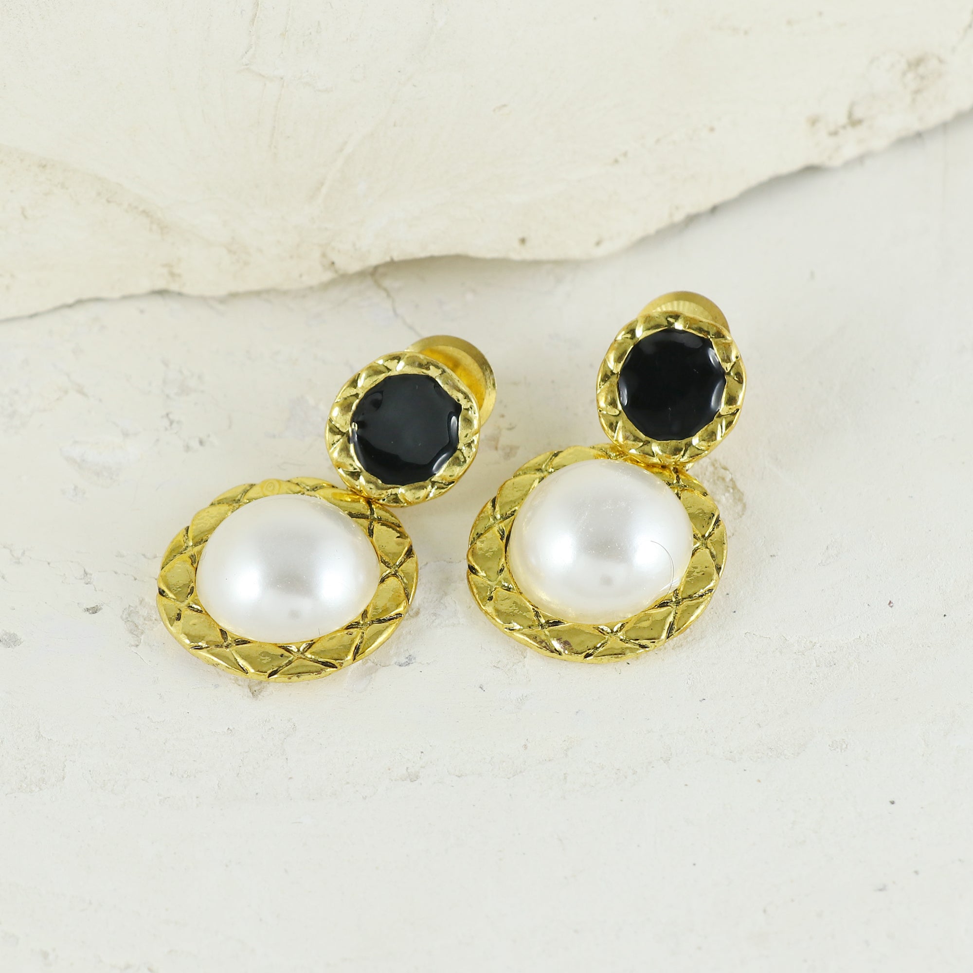 Eternal Bling Black and Pearl Drop earring