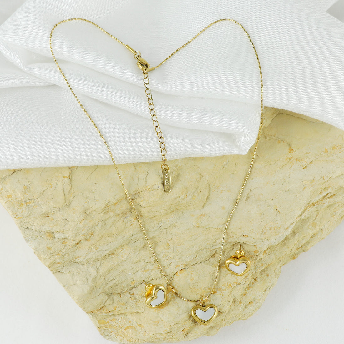 Eternal Bling Heart pendant with Earrings