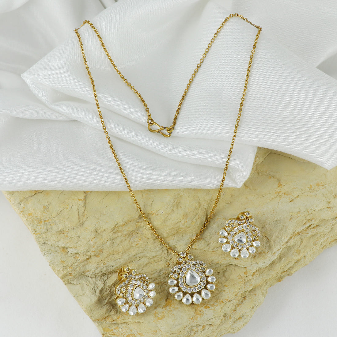 Eternal Bling Polki AD Designer Pendant Set