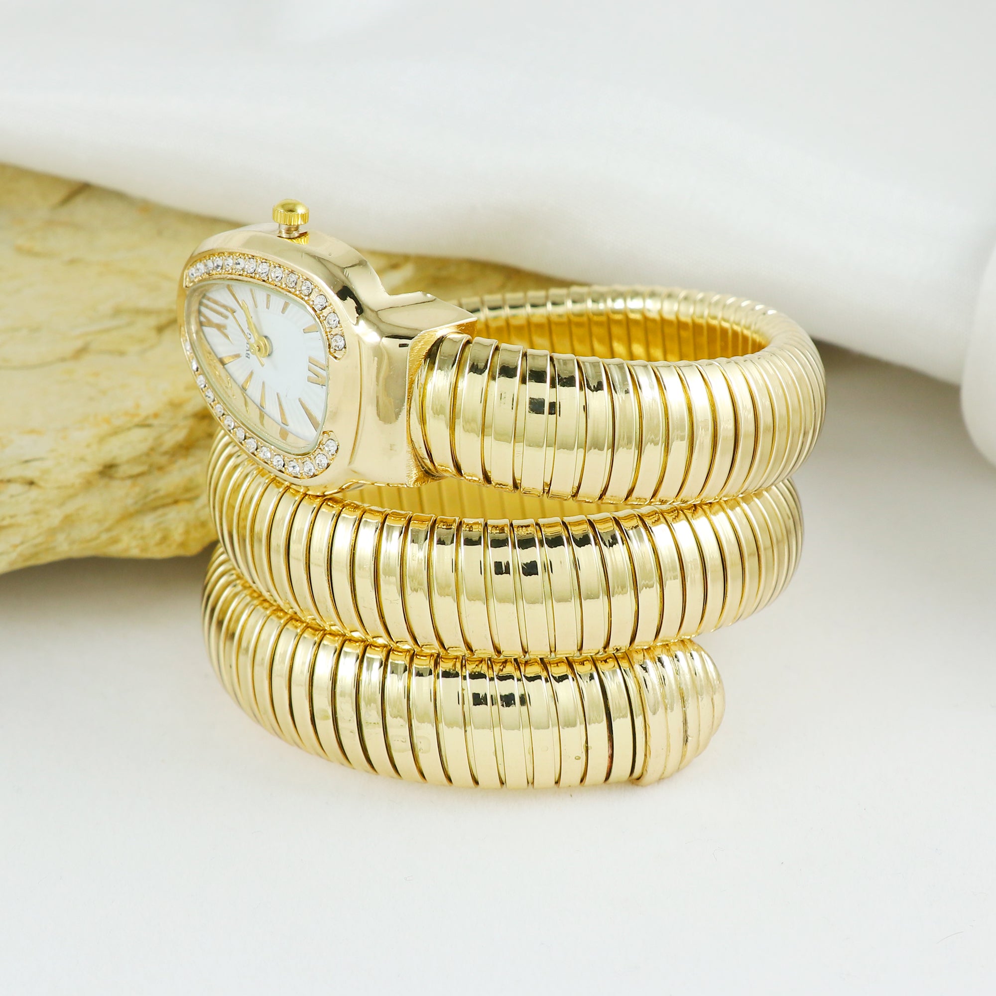 Eternal bling Bvlgari design Bracelet watch White dial