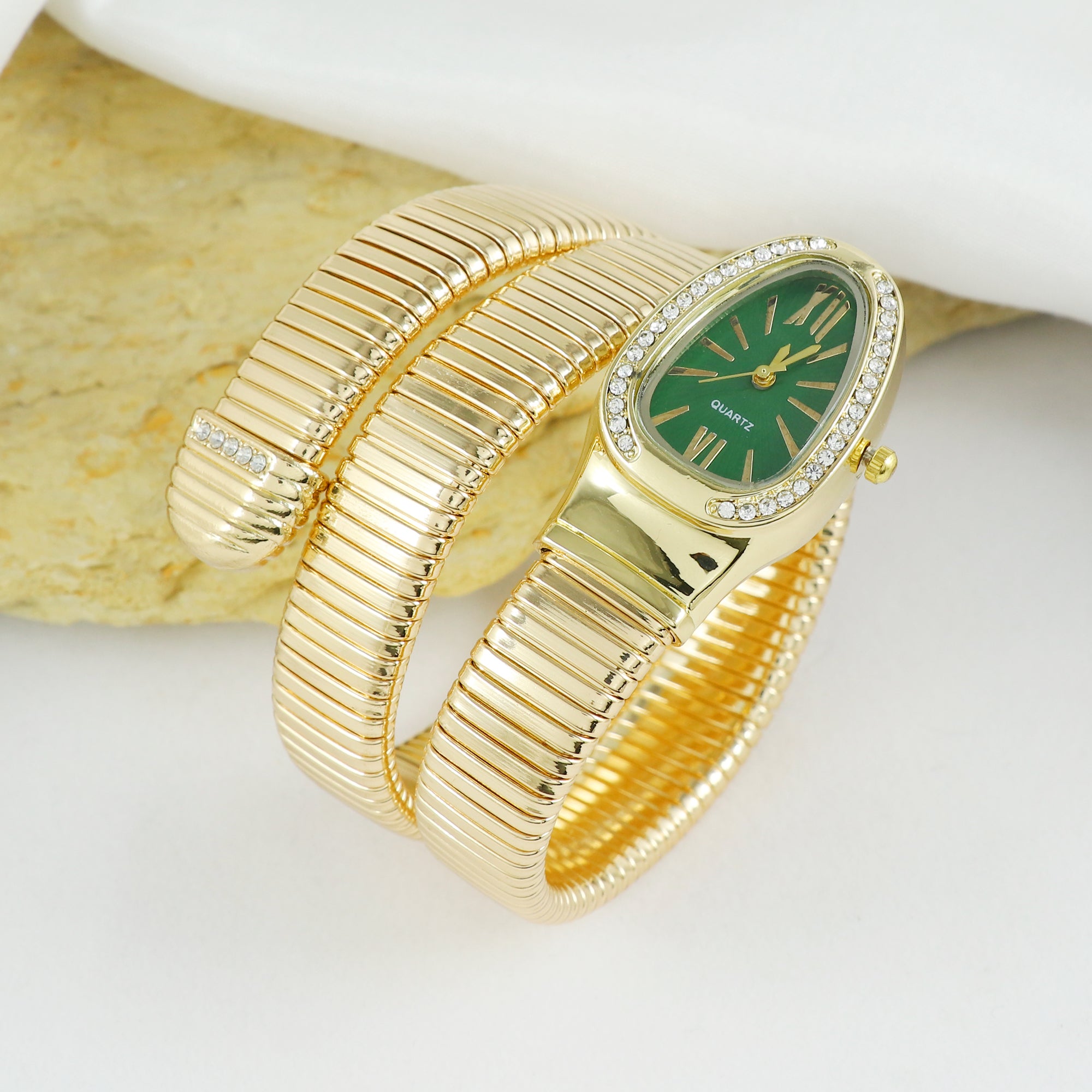 Eternal Bling Bvlgari design Bracelet watch Green dial