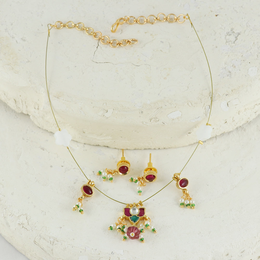 Eternal Bling Antique Lotus Necklace set