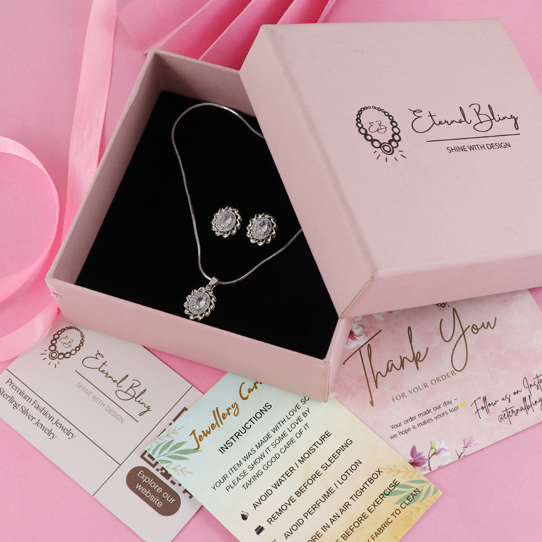Eternal Bling Oval AD Pendant set